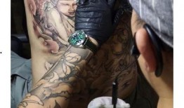 纹身男网红吃瓜事件,揭秘网络舆论的狂欢与争议