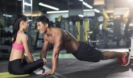 男健身教练爆料视频播放,视频背后不为人知的健身行业真相