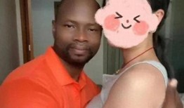 纹身男网红吃瓜事件,揭秘网络舆论的狂欢与争议